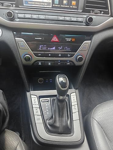 хендай аванте 2018: Hyundai Elantra: 2018 г., 1.6 л, Автомат, Бензин, Седан — 8