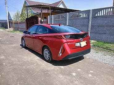 mini cuper: Toyota Prius: 2018 г., 1.8 л, Автомат, Гибрид, Хэтчбэк — 4