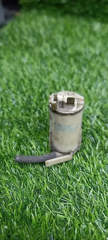 step: Оригинальные моторчик стеклоочистителя на Тойота Камри 35 40 50 55 — 4