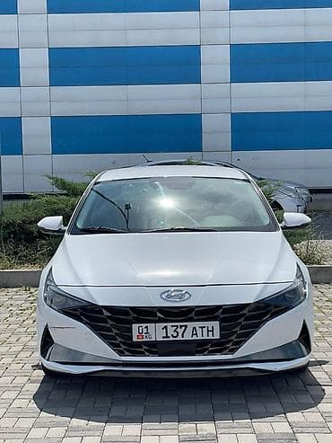 Hyundai Avante: 2021 г., 1.6 л, Вариатор, Бензин, Седан