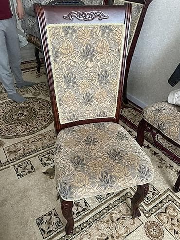 Стул для зала, Б/у, Дерево