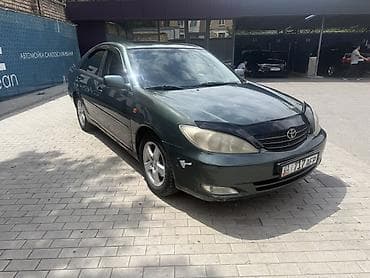 Toyota Camry: 2004 г., 3 л, Седан — 2