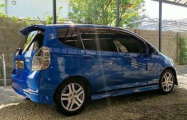 кузовные детали на фит: Honda Fit: 2005 г., 1.5 л, Автомат, Бензин, Хэтчбэк — 4