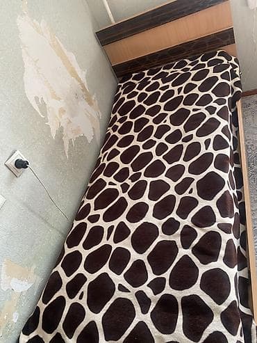 мебель кровать: Спальный гарнитур: шкаф и односпальная кровать - Шкаф распашной — 2