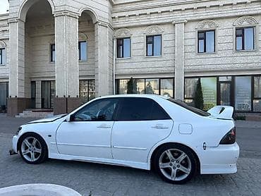 lexs: Lexus IS: 2002 г., 2 л, Автомат, Бензин, Седан — 6