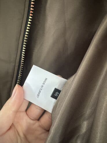 купить женский пуховик большого размера: Женская куртка-парка RAFAELLO, цвет хаки из верблюжьей шерсти — 4