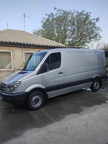 кабина актрос: Легкий грузовик, Mercedes-Benz, Стандарт — 2