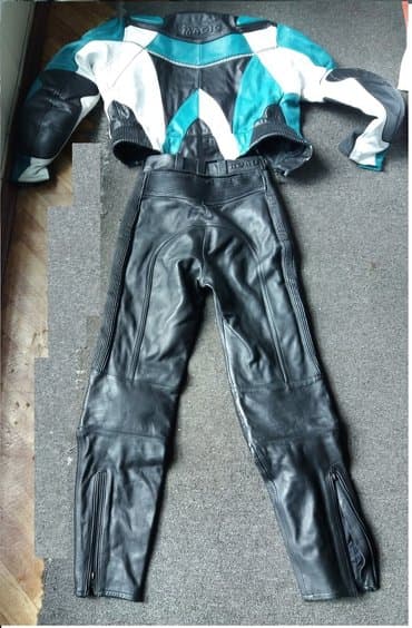 кожанный плащ: Детский (размер 38) мото-костюм из толстой кожи с защитой, куртка — 3