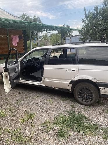 Унаа сатуу: Volkswagen Passat: 1991 г., Кол менен иштөөчү, Бензин, Универсал — 6