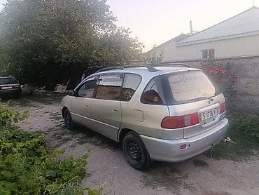 авто компании: Toyota Ipsum: 1996 г., 2 л, Автомат, Газ, Минивэн — 3