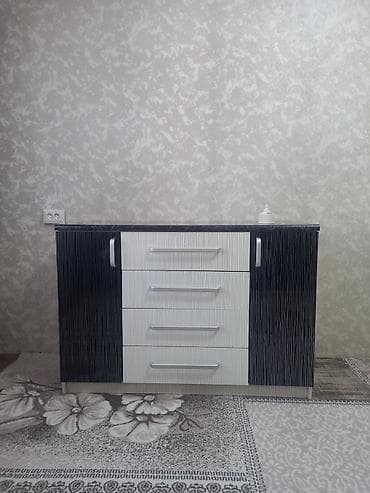 купить комод: Комод для одежды, Б/у, Без зеркала, Другой материал, Самовывоз — 3