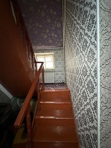 Үйлөр: Мансардный дом Продаётся просторный мансардный дом с благоустроенной — 8