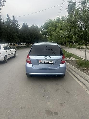 Honda: Honda Fit: 2002 г., 1.5 л, Вариатор, Бензин, Седан — 3