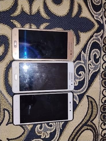 смартфоны айфон: Samsung Galaxy J5, Б/у, 16 ГБ, цвет - Золотой, 2 SIM — 2