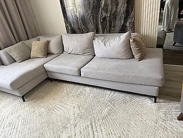 Угловой диван, C подушками