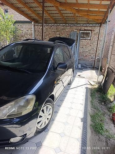 prius plus: Toyota Avensis Verso: 2002 г., 2 л, Автомат, Бензин, Минивэн — 2