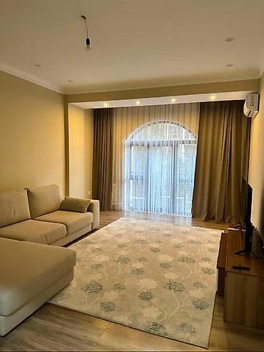 2 комнаты, 76 м², Ак-Кеме (старый аэропорт) Элитка, 2 этаж, Свежий ремонт