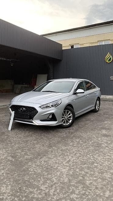 Hyundai Sonata: 2019 г., 2 л, Автомат, Бензин, Седан