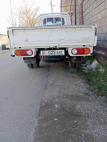 subaru oudbek: Легкий грузовик, Hyundai, Стандарт, 3 т, Б/у — 3