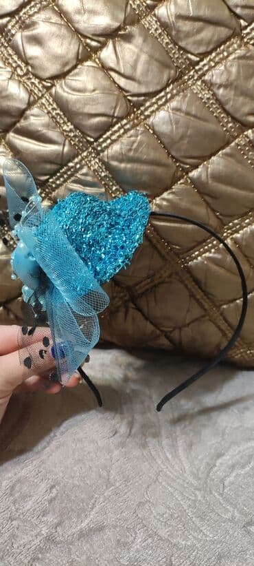 заколка: Продам красивый ободок в хорошем состоянии. Брали на утренник надели 1 — 2