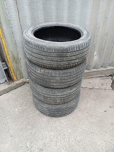 r17 22555: Комплект летних шин — 4 шт. - Тип: легковые, летние - Размер — 1