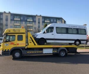 автомобили для инвалидов с ручным управлением: Эвакуатор, Сдвижная — 1