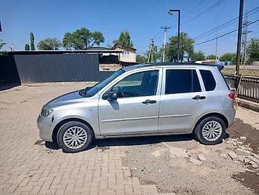 багаж демио: Mazda Demio: 2004 г., 1.4 л, Робот, Хэтчбэк — 4