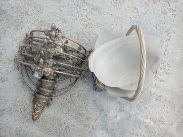 солнычный свет: Настенные светильники из металла количество 5 шт. Цена за все — 6