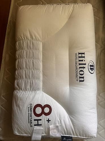 hilton подушки: Подушка Hilton Hotels & Garden Inn 8+H Comfortable Sleep — 1
