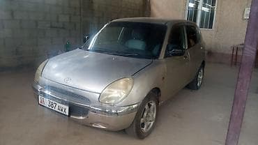 Toyota Duet: 2001 г., 1 л, Автомат, Бензин, Хэтчбэк