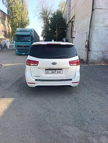 bcd com kg 2022: Kia Carnival: 2017 г., 2.2 л, Автомат, Дизель, Минивэн — 3