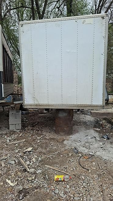 тандем борт: Будка Mercedes-Benz — 3