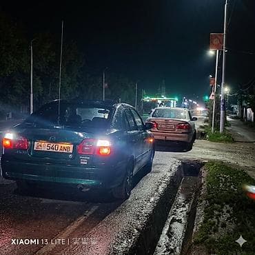 седан срочно продаю: Mazda 626: 2000 г., 2 л, Механика, Бензин, Седан — 2