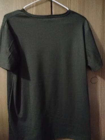 шор: Эркектердин футболкасы, M, Calvin Klein, Жаңы, түсү - Кара, Өзү алып кетүү — 2