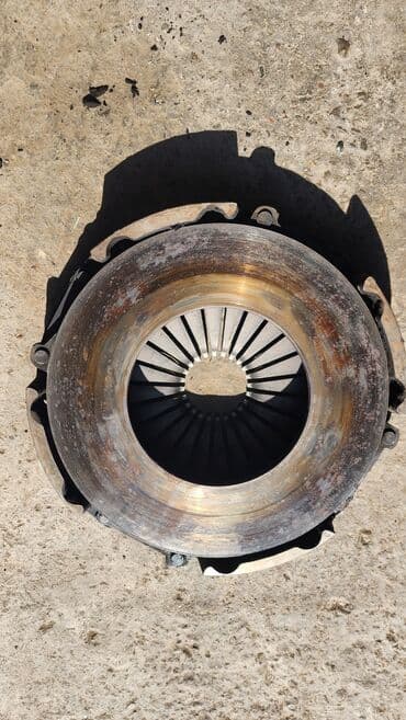 галовки: Продаю БЛОК ОМ 366. на 6 цилиндр 814. 817. 1117.1317.1320.1524 — 8