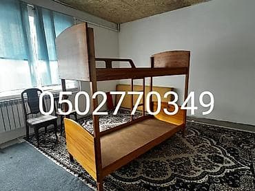 Продаю двух ярусную кровать состояние отличное. дерево прочное и