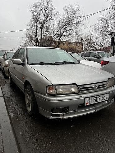Nissan Primera: 1995 г., 1.6 л, Механика, Бензин, Седан