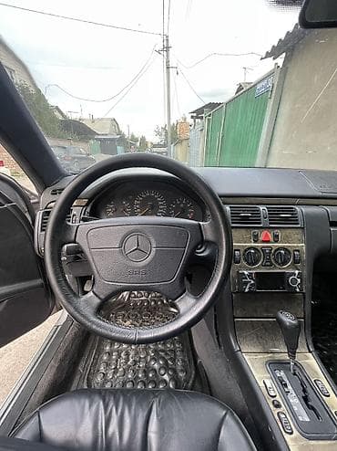 bme e39: Mercedes-Benz E-Class: 1996 г., 3.2 л, Автомат, Бензин, Седан — 6