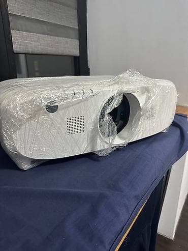 проекторы atrix с зумом: Есть такие 4 шт почти новая!!!! Проектор Panasonic PT-EZ770 (серия — 6