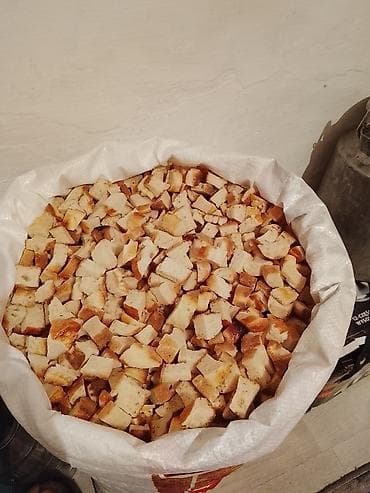 ящики для хлеба: Сухари домашние, нарезанные кубиками - Крупный мешок с готовыми — 1