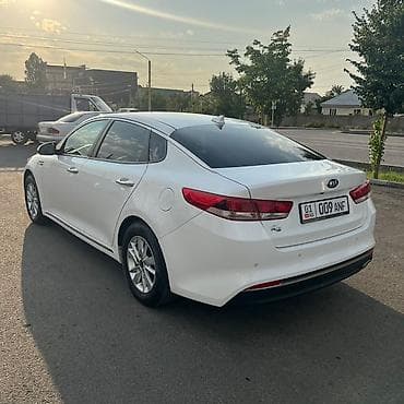 Kia K5: 2017 г., 2 л, Автомат, Газ, Седан