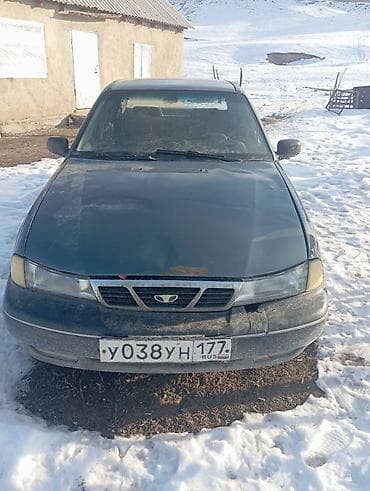 bmw 735i: Daewoo Nexia: 2001 г., Седан — 4