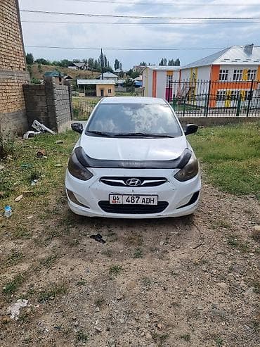 bmw e93: Hyundai Solaris: 2013 г., 1.6 л, Автомат, Бензин, Седан — 4