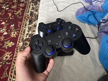 xbox 2: Покупал с Бишкека за 7000 для братика он почти не играл и отдал мне — 1