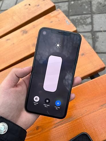 macbook m3: IPhone 11 Pro Max, Б/у, 64 ГБ, Зеленый, Чехол, 74 % — 4