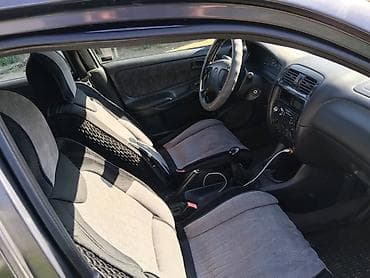 зеркала: Mazda 626: 1998 г., 0.2 л, Механика, Бензин, Хэтчбэк — 5