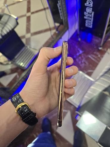 IPhone 11 Pro, Б/у, 64 ГБ, Matte Gold, 74 %