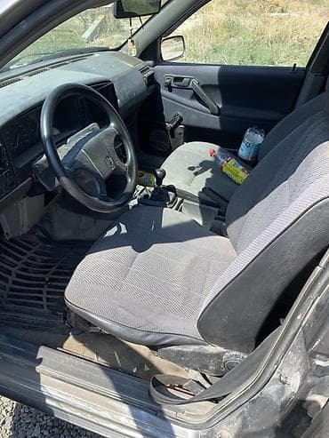 шкода разбор: Volkswagen : 1990 г., 1.8 л, Механика, Универсал — 2