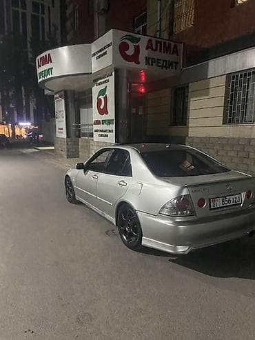 Транспорт: Lexus IS: 2003 г., 2 л, Автомат, Бензин, Седан — 3