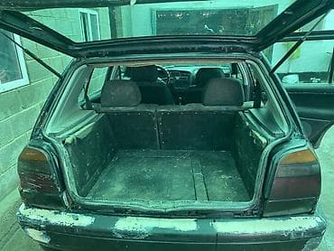 ешка 3 2: Volkswagen Golf: 1992 г., Хэтчбэк — 6
